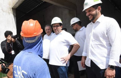 Governador Rafael Fonteles visita obras de reforma e ampliação de escola em Parnaíba